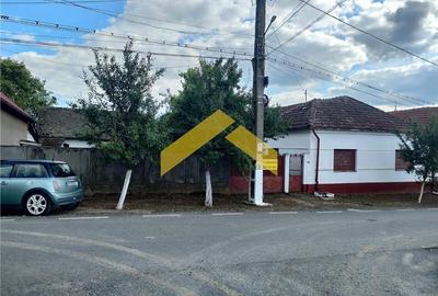 Casă individuală cu 3 camere cu Teren 2215 Mp în Ghioroc - 9