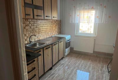 Apartament cu 2 camere semidecomandat în Dâmbovița - 4