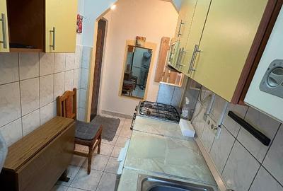 Apartament cu 2 camere nedecomandat în Central