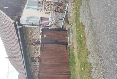 Casă cu 4 camere în Aluniș - 6