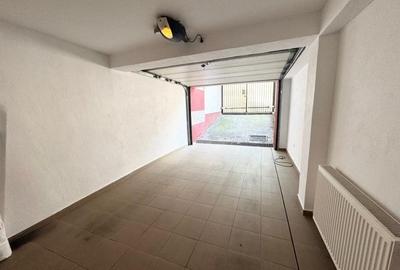 Casă cu 8 camere cu Canalizare în Tei - 13