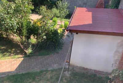Casă cu 4 camere cu Teren 365 Mp în Bălcescu