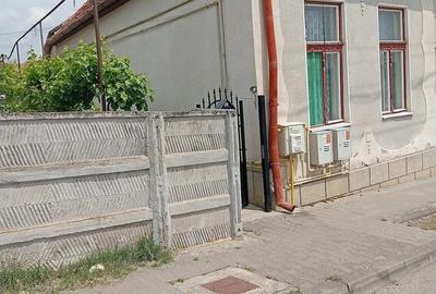 Casă cu Teren 380 Mp în Central - 3