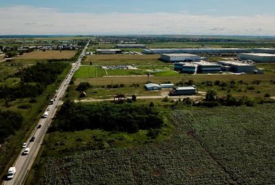 Teren Construcții intravilan de 4175 mp, în Nord-Est - 1