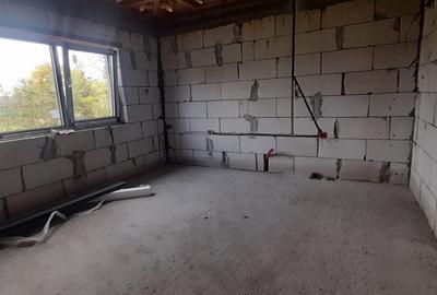 Casă individuală cu 4 camere cu Canalizare în Cumpăna - 6