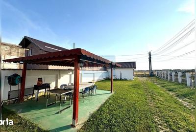 Casă cu 6 camere cu Teren 800 Mp în Târgșoru Vechi - 11