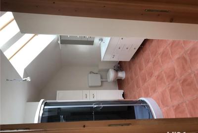 Casă cu 9 camere cu Teren 900 Mp în Cornu
