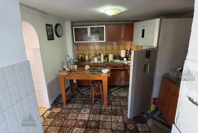 Casă cu 4 camere cu Canalizare în Semicentral - 18