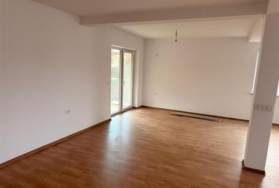 Duplex cu 4 camere cu Teren 260 Mp în Lisaura - 1