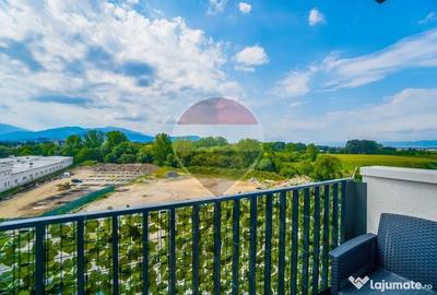 Apartament cu 3 camere decomandat în Sânpetru