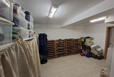 Casă individuală cu 5 camere cu Canalizare în Tractorul - 12