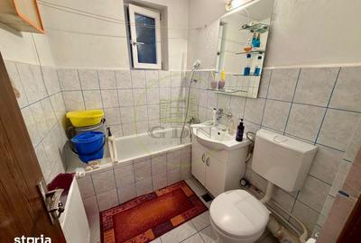 Apartament cu 3 camere semidecomandat în Brestei