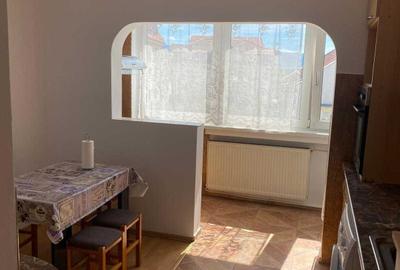 Apartament cu 2 camere decomandat în Ștrand - 4