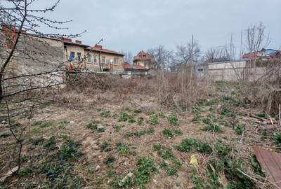 Teren Construcții intravilan de 407 mp, în 13 Septembrie - 2