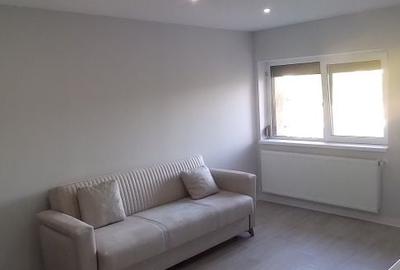 Apartament cu 2 camere decomandat în Coman - 6