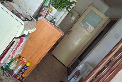 Apartament cu 2 camere decomandat în 9 Mai - 5