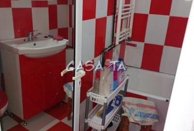 Garsonieră decomandată în Debarcader - 9