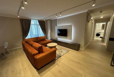 Apartament cu 3 camere decomandat în Central - 1