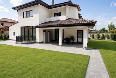 Casă cu 4 camere în Corbeanca