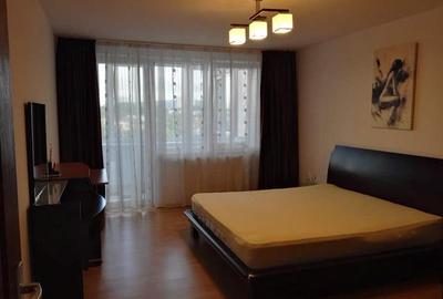 Apartament cu 2 camere decomandat, mobilat în 7 Noiembrie