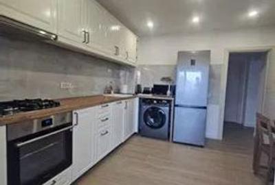 Apartament cu 3 camere în Tomis II - 2