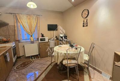 Apartament cu 3 camere decomandat în Bucovina - 4
