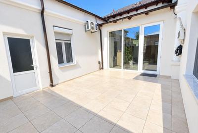 Casă cu 4 camere cu Teren 40 Mp în Ultracentral