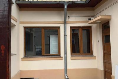 Casă cu 3 camere cu Teren 120 Mp în 13 Septembrie - 6