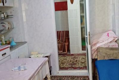 Apartament cu 2 camere decomandat în Micro 20 - 4