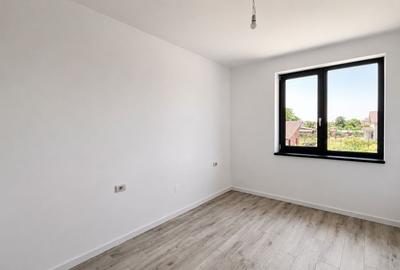 Casă individuală cu 3 camere cu Teren 265 Mp în Utvin - 10