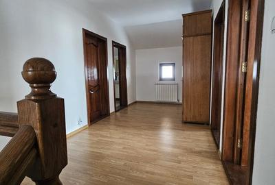 Casă cu 4 camere cu Teren 3000 Mp în Curtești - 4