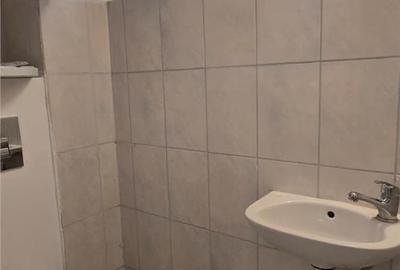 Spațiu comercial, de 51 mp, în Central