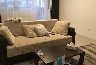 Apartament cu 2 camere semidecomandat, mobilat în Gheorgheni