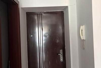 Apartament cu 2 camere semidecomandat în Titan