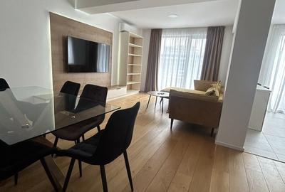 Casă cu 4 camere cu Teren 190 Mp în Central