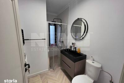 Casă cu 4 camere cu Teren 400 Mp în Șcheia