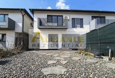 Duplex cu 4 camere decomandat cu Canalizare în Berceni