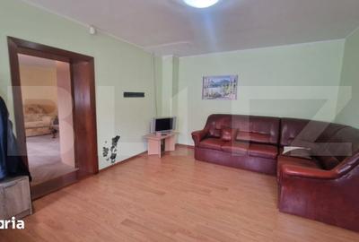 Casă cu 5 camere cu Teren 935 Mp în Central