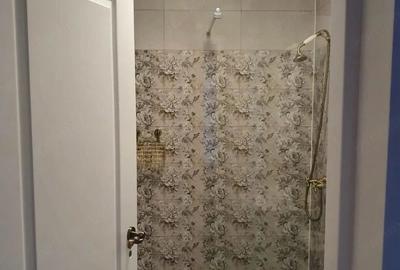 Casă cu 4 camere cu Teren 70 Mp în Dorobanților - 3