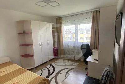 Apartament cu 3 camere semidecomandat în Între Lacuri - 7