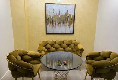 Apartament cu 2 camere semidecomandat în Exterior Vest