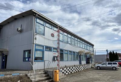 Spațiu comercial, de 431 mp, în Central - 4