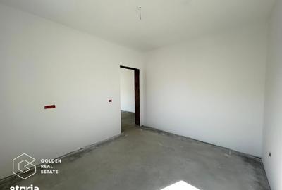 Casă cu 4 camere cu Teren 376 Mp în Vladimirescu
