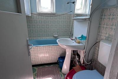 Apartament cu 3 camere semidecomandat în Central - 5