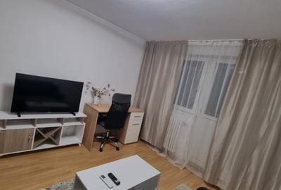 Apartament cu 2 camere decomandat în Drumul Taberei