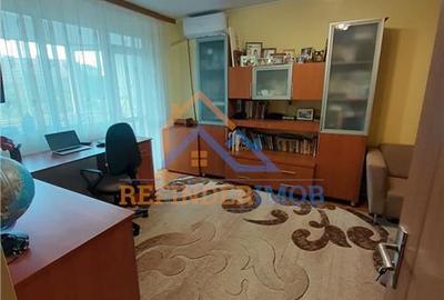 Apartament cu 2 camere decomandat, mobilat în Nicolae Grigorescu