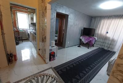 Apartament cu 2 camere semidecomandat în Podu Roș - 4