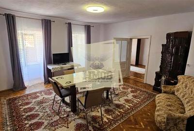 Apartament cu 4 camere semidecomandat în Aeroport - 1