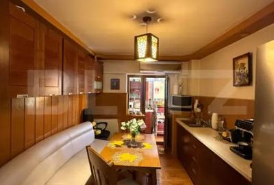 Apartament cu 4 camere decomandat în 9 Mai