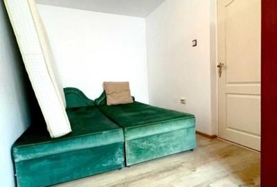 Apartament cu 3 camere în Trivale